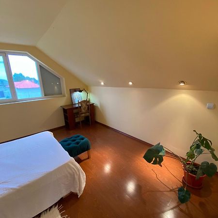 Cosy Bedroom For 2 With Balcony In A Family Villa Turnu Măgurele Exterior foto
