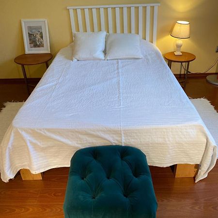Cosy Bedroom For 2 With Balcony In A Family Villa Turnu Măgurele Exterior foto
